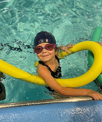 Flexible Care   Clubs carousel Swimming (1) 